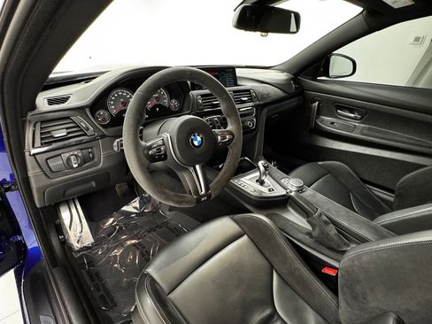 Used 2020 BMW M4 CS w/ Executive Package image 16