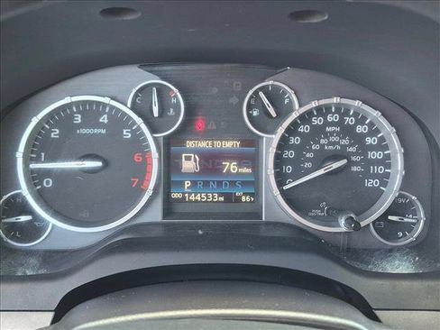 Used 2016 Toyota Tundra SR5 w/ SR5 Upgrade Package RWD image 10