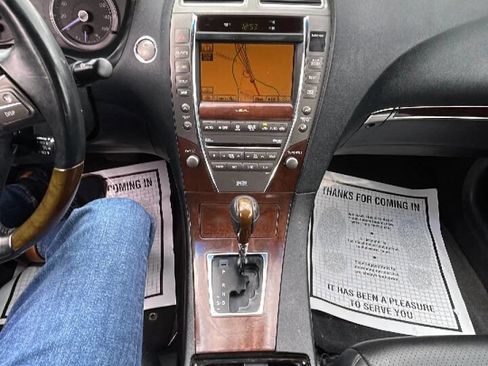Used 2010 Lexus ES 350 FWD image 12