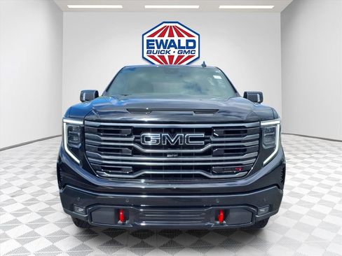 New 2026 GMC Sierra 1500 AT4 w/ AT4 Premium Package AWD/4WD image 3