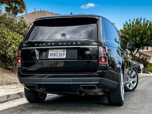 Used 2018 Land Rover Range Rover AWD/4WD image 19