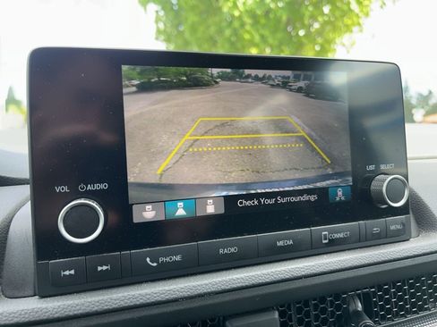Used 2024 Honda CR-V EX image 11