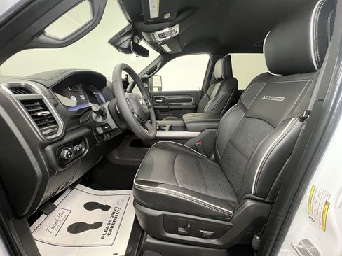 Used 2025 RAM 2500 Laramie image 4