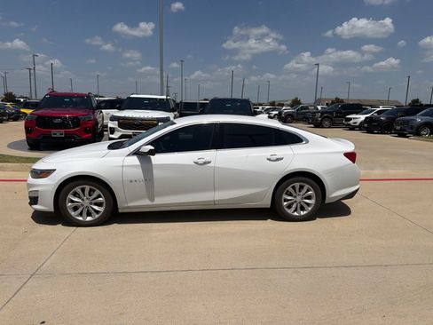 Used 2023 Chevrolet Malibu LT FWD image 5