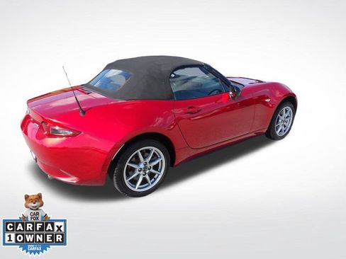 Used 2016 MAZDA MX-5 Miata Sport RWD image 14