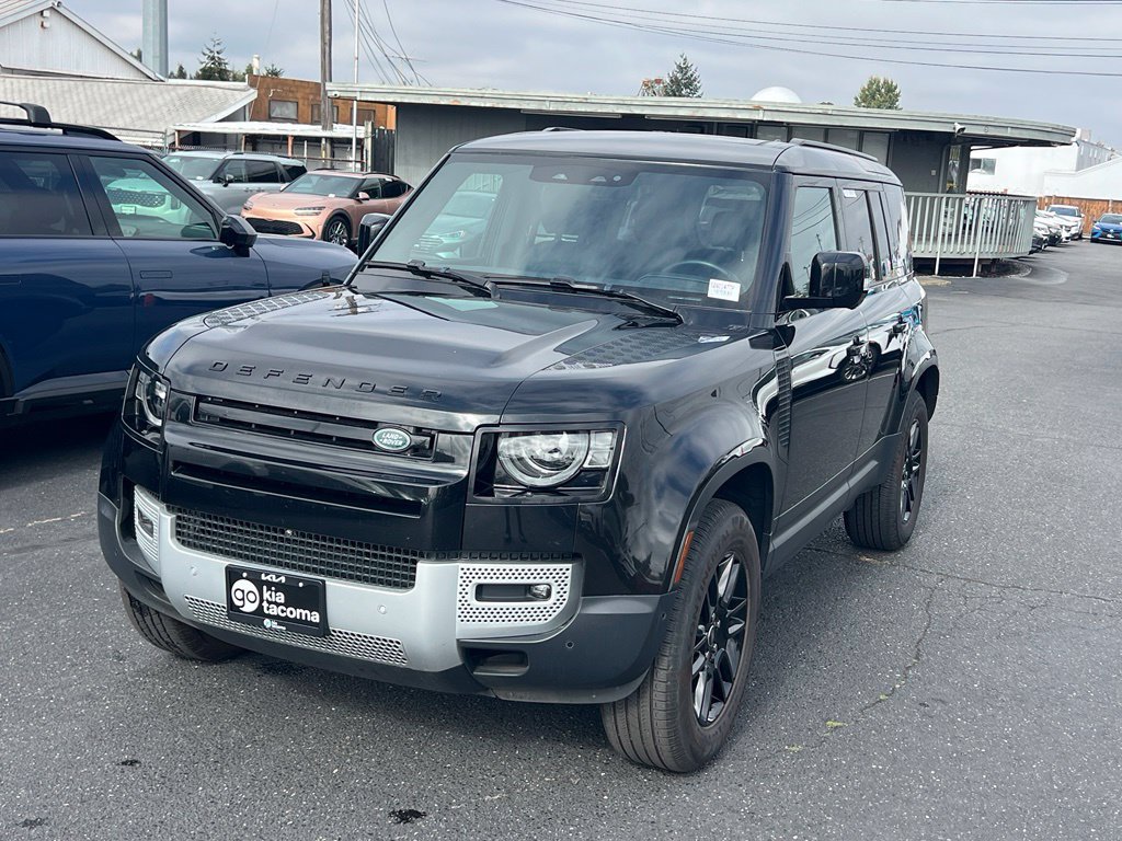Used 2025 Land Rover Defender 110 S AWD/4WD image 3
