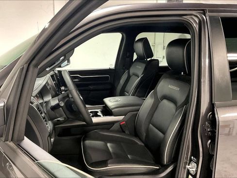Used 2026 RAM 1500 Laramie AWD/4WD image 31