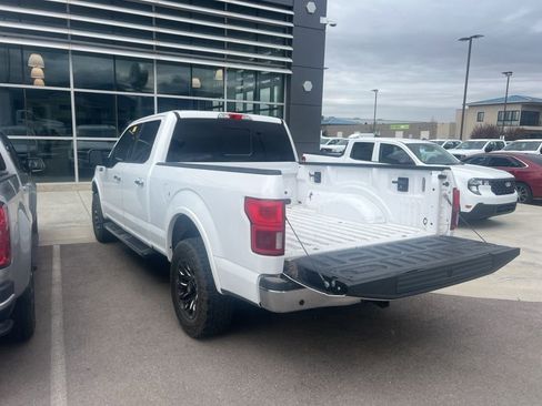 Used 2020 Ford F150 Lariat image 11