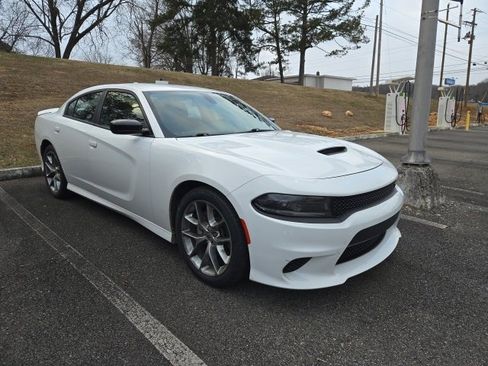 Used 2023 Dodge Charger GT image 3