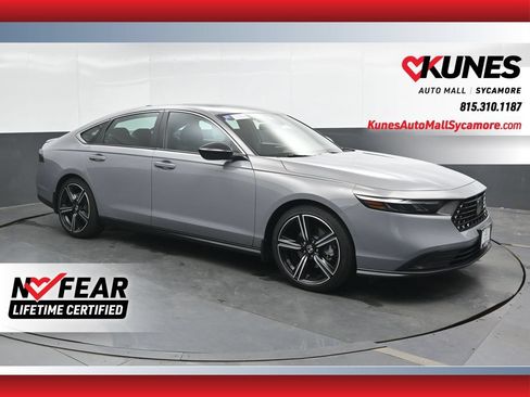 Used 2024 Honda Accord Sport image 1
