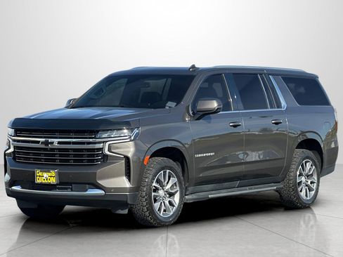 Used 2021 Chevrolet Suburban LT w/ LT Signature Package image 9
