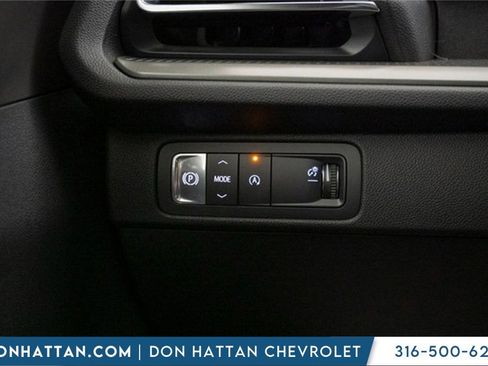 New 2026 Chevrolet Traverse LT image 16