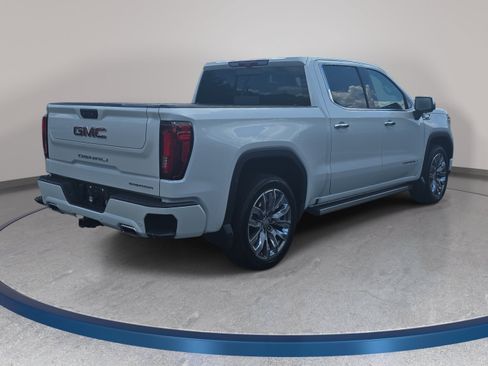 Used 2023 GMC Sierra 1500 Denali AWD/4WD image 5