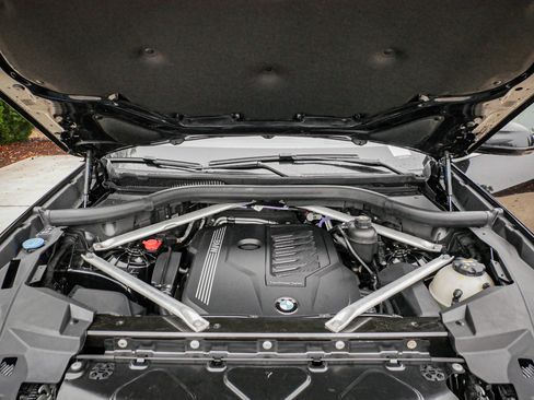 Used 2021 BMW X5 sDrive40i image 34