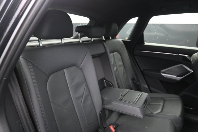 Used 2024 Audi Q3 2.0T Premium AWD/4WD image 53