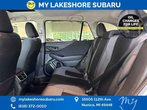 Certified 2025 Subaru Outback Premium AWD/4WD image 27