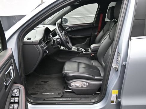New 2024 Porsche Macan GTS AWD/4WD image 5