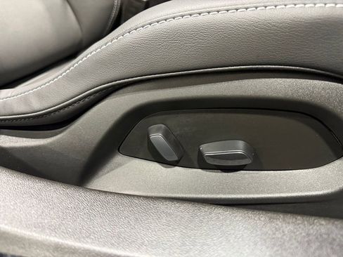 Used 2024 Chevrolet Corvette Stingray Coupe w/ 1LT RWD image 15