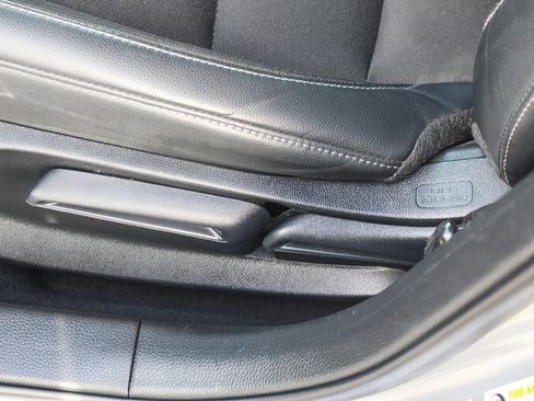 Used 2023 Honda Civic Sport image 21