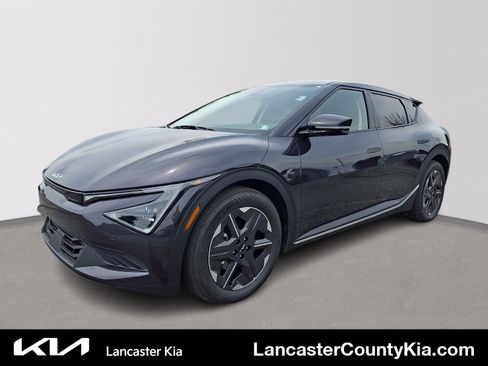 New 2026 Kia EV6 Light AWD/4WD image 1