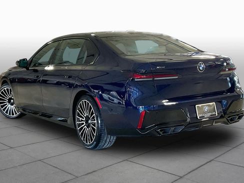 New 2026 BMW 760i xDrive w/ Executive Package AWD/4WD image 12