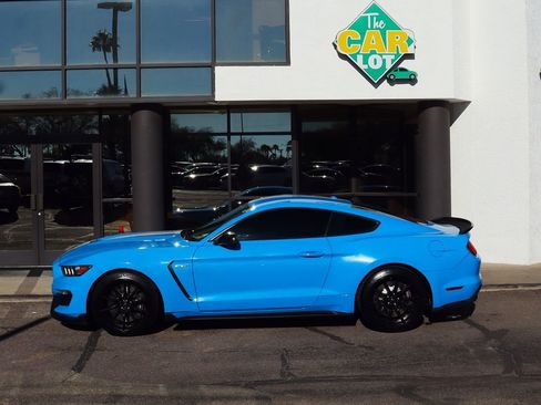 Used 2017 Ford Mustang Shelby GT350 w/ Electronics Package image 7