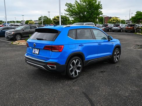Used 2022 Volkswagen Taos SEL AWD/4WD image 5