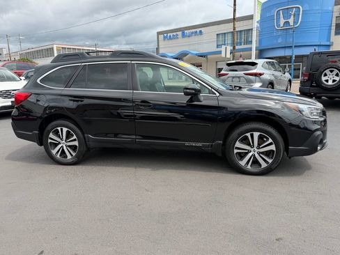 Used 2018 Subaru Outback 2.5i Limited AWD/4WD image 33