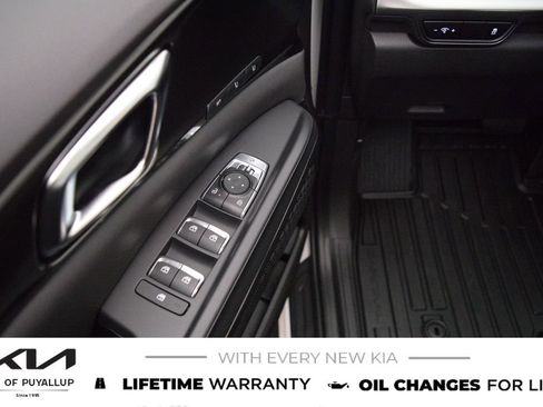 New 2026 Kia Carnival SX image 27