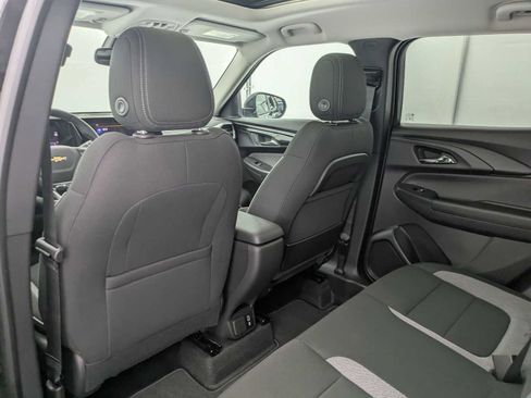 New 2026 Chevrolet TrailBlazer LT w/ Convenience Package FWD image 18