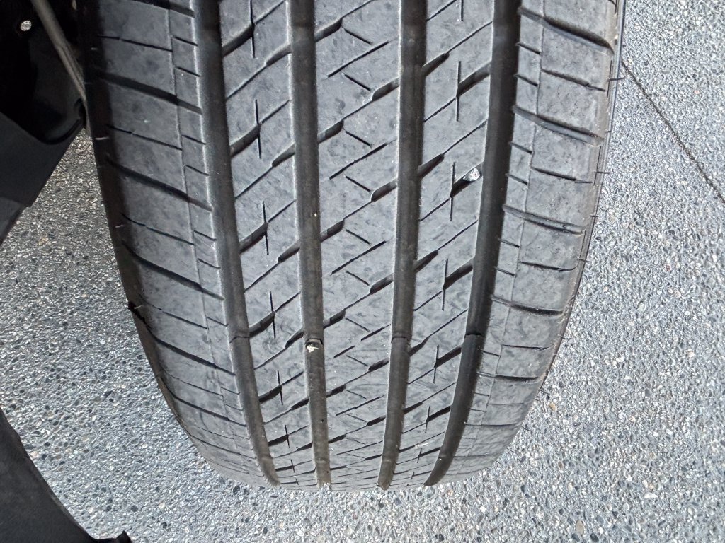 Used 2024 Honda CR-V EX-L image 33