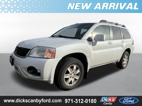 Used 2011 Mitsubishi Endeavor LS image 6