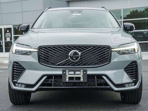 New 2026 Volvo XC60 B5 Ultra w/ Climate Package AWD/4WD image 2