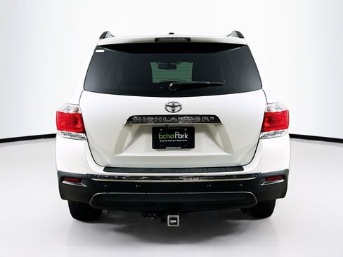 Used 2013 Toyota Highlander Limited image 7
