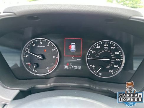 Certified 2025 Subaru Crosstrek 2.5i Premium AWD/4WD image 12