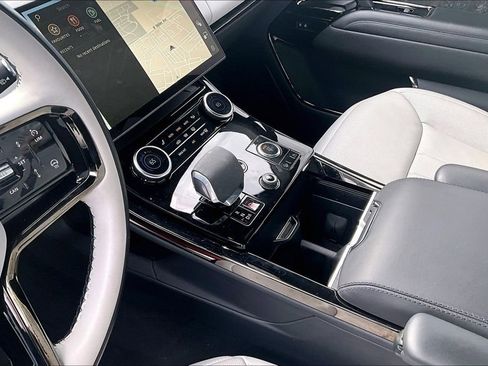 Used 2023 Land Rover Range Rover Sport First Edition AWD/4WD image 14