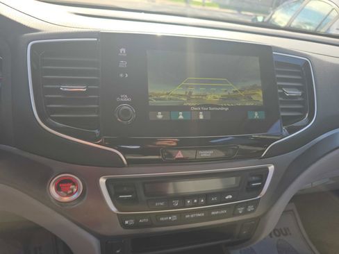 Used 2020 Honda Pilot EX image 20