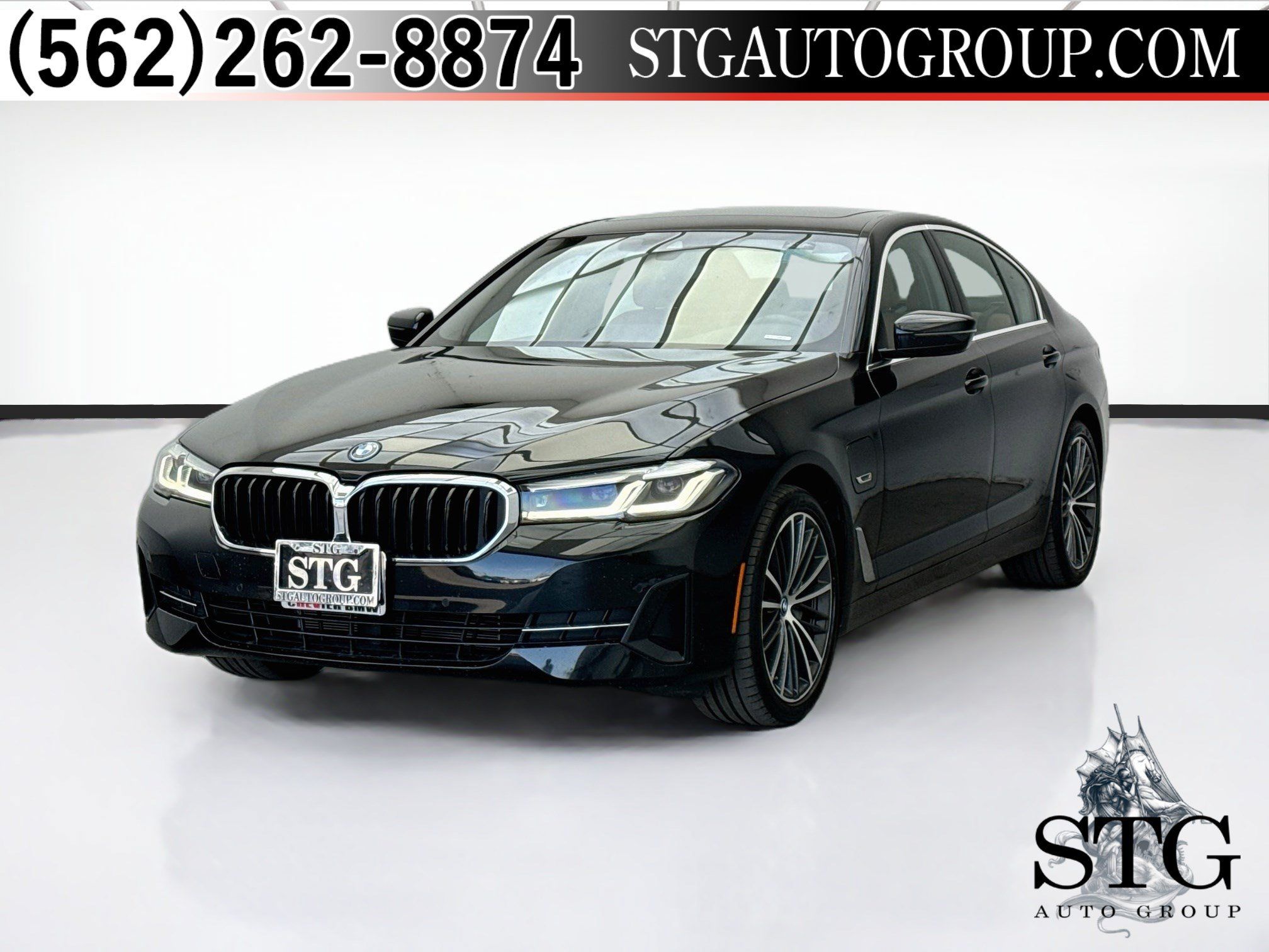 Used 2023 BMW 530e w/ Convenience Package RWD image 1
