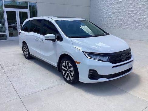 Used 2025 Honda Odyssey EX-L image 1