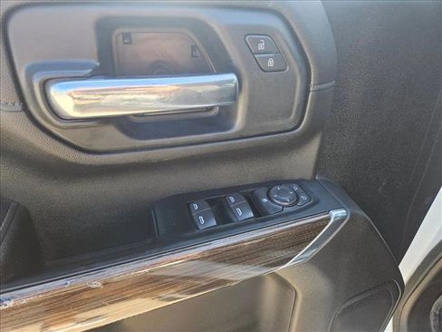 Used 2023 Chevrolet Silverado 2500 LT w/ Convenience Package image 13