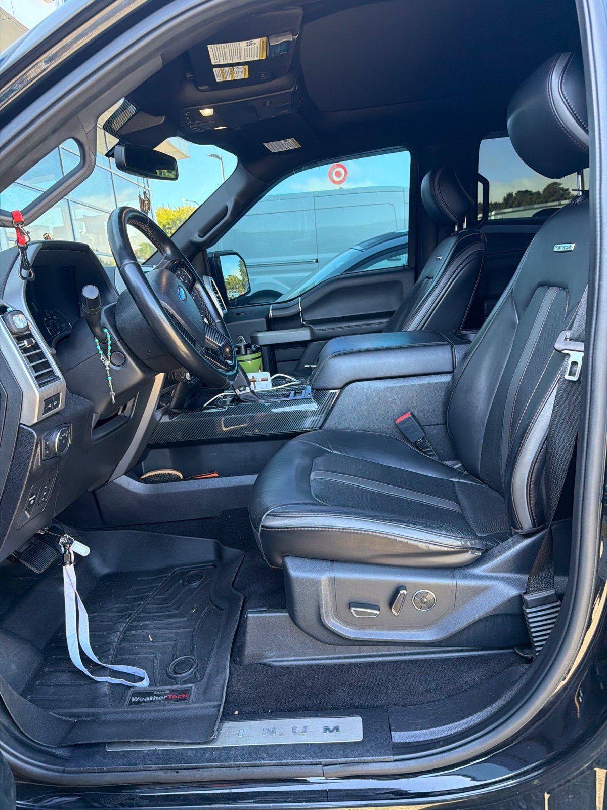 Used 2020 Ford F150 Platinum w/ Equipment Group 701A Luxury AWD/4WD image 13