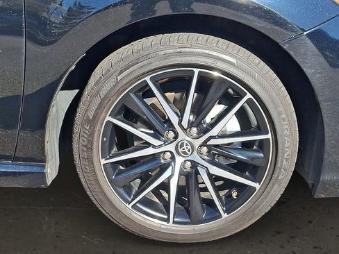 Used 2024 Toyota Camry SE w/ Cold Weather Package FWD image 9