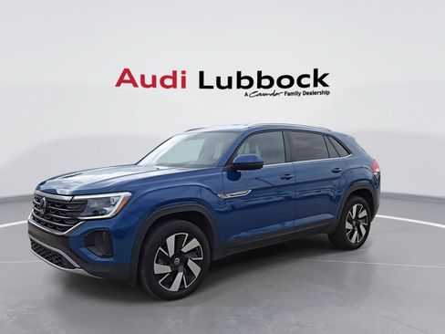 Used 2025 Volkswagen Atlas Cross Sport SE FWD image 4
