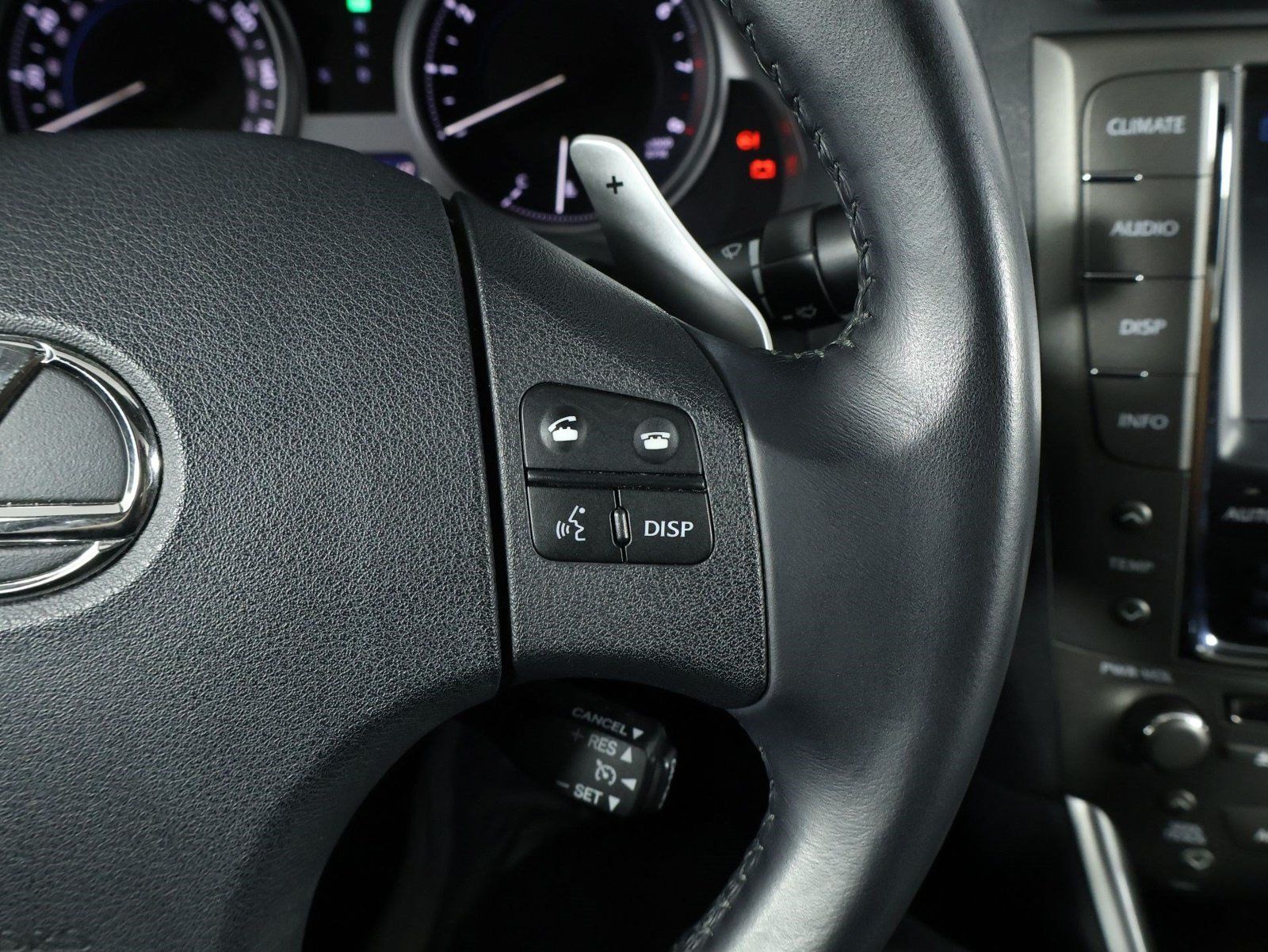 Used 2009 Lexus IS 250 w/ Premium Pkg RWD image 11