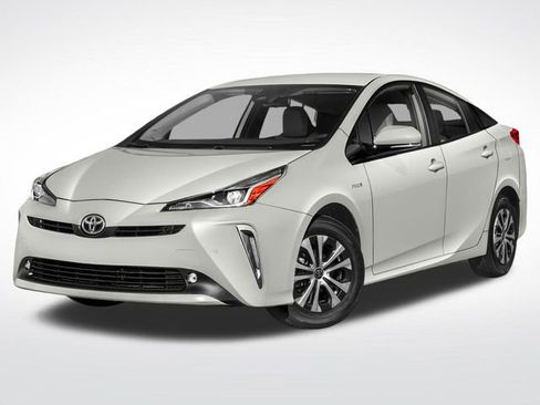 Used 2020 Toyota Prius XLE image 11