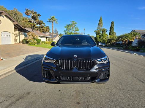 Used 2023 BMW X6 M50i w/ Executive Package image 2