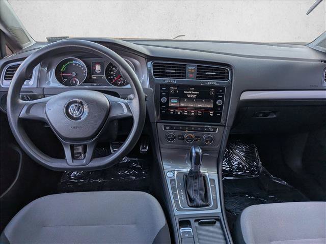 Used 2015 Volkswagen e-Golf Limited Edition FWD image 22