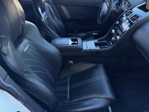 Used 2011 Aston Martin V8 Vantage S image 18