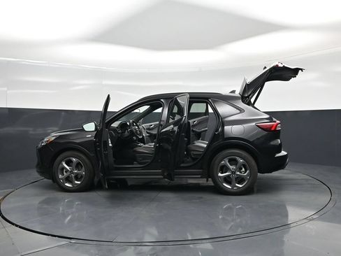 Used 2023 Ford Escape ST-Line w/ Equipment Group 301A FWD image 33