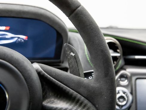 Used 2023 McLaren 720S Performance image 30